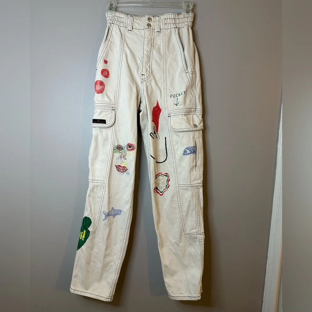 Urban Outfitters graffiti relaxed skate cargo pants. Sz 24 - Picture 1 of 10